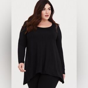 Torrid Super Soft Crew Neck Lace Inset Sharkbite Hem Long Sleeve Tee 2